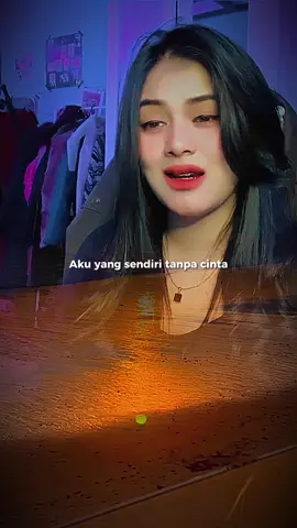 aku yang sendiri... #andaitakberpisah #lipsync  #liriklagu #foryou #fypシ 