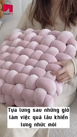 Gối tựa lưng vuông cực êm. Chân ái cho những cái lưng kêu 