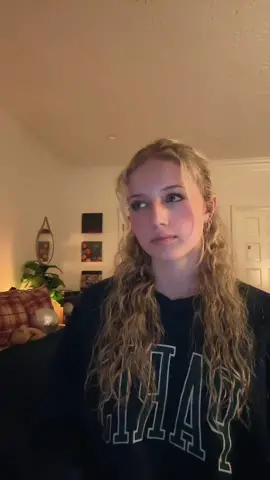 enjoy my cover of Linger by The Cranberries 🪩🪬⭐ . . . #MusicCover #LingerCover #TheCranberries #MusicIsLife #MusicianLife