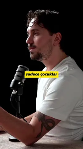 ⚓️ Koşulsuz sevgi var mı? . Hikayeden Adamlar 033