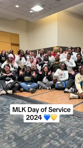 Spartans spent their afternoons serving the Greensboro community for our annual #MLKDay of Service! #UNCGWay #UNCGService #service #mlkdayofservice #leadattheg #greensboro #communityservice #spartans #college 