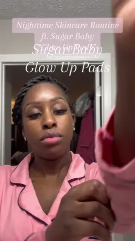 I’ve been using these @SugarBabyCare Glow Up Pads for the past three weeks and honestly, using these with my other discoloration-correction products has been a game changer. Love them. #nightroutine #skincare #gurwm #skincareroutine #jameeeelia 