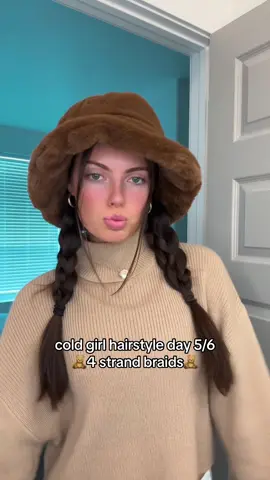 brought the hat back😜 #easyhairstyles #braidedhairstyle #winterhairstyle #hairtok 