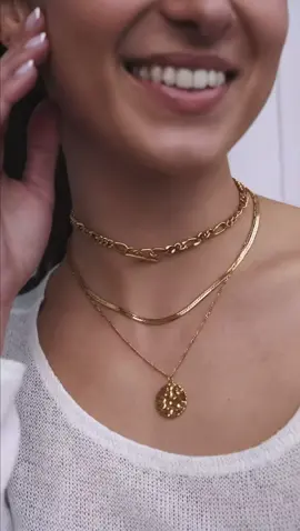 #jewelry #elegant #classystyle #bestbrand #explore #officialmelery #shippingworldwide🌍✈️ #international #uk #free I see bold accessories as a woman’s armor 🔆