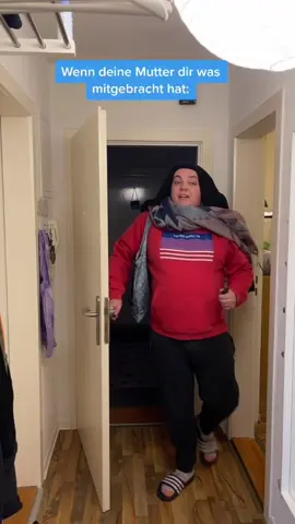 Danke Mama für die tolle mütze 😂 #comedy #mom #family #fyp 