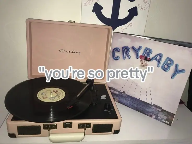 this song is so pretty🩷 #trainingwheels #melaniemartinez #trend #crybabymelaniemartinez #foryoupage #viral #fypシ #blowup #foryou #crybaby 
