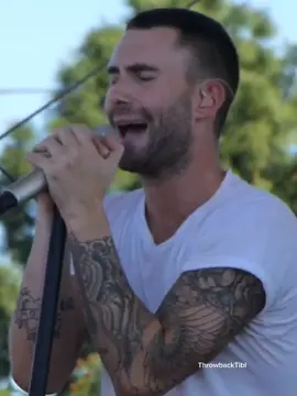 Payphone by: Maroon 5 #Throwbacktibi #memories #Acoustic #trending #musiclive #music #rockband #live #maroon5 #adamlevine #payphone 
