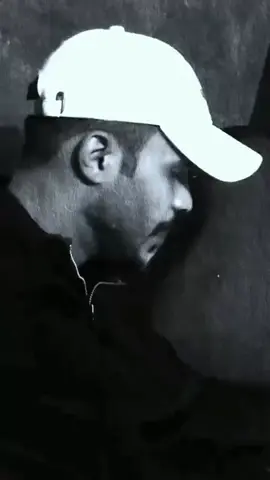 وكلت ميضيع بي تعبي 💔#عباس_ال_عليي @الشاعر زَيد الماجد . 