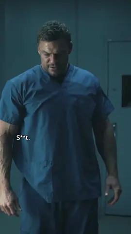 Reacher’s sass rivals his biceps. #Reacher #AlanRitchson #ReacherSeries #ReacherOnPrime #ReacherPV #ReacherSeason2