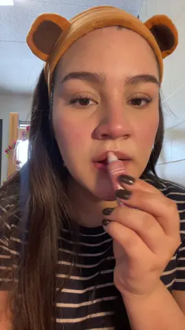 Quick no makeup makeup look to go grocery shopping  @Kosas  @NYX Professional Makeup  @LottieLondon  @Lanolips  #nomakeupmakeup #quickmakeuptutorial #minimalmakeupproducts #cleanmakeuplook 