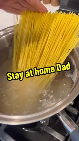 Me cayo la ley de Sorpresa 😂 #stayathome #dad #papá #esposa @Fanny Davalos 