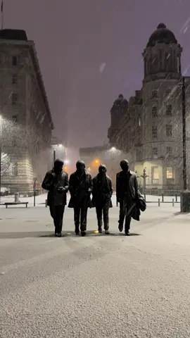 Liverpool snow this morning ❄️ #uksnow2024 #uksnow #liverpool #thebeatles 