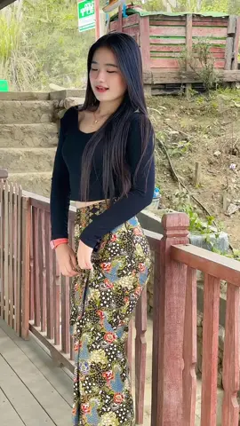 #myanmartiktok #single #fly  သူ သူ သူ သူ မုန်းလို့မရတဲ့သူ😝