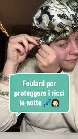 Come indossare il foulard per proteggere i capelli ricci durante la notte. Ecco un semplice tutorial 😴💤💚👩🏻‍🦱 #curlyhair #curls #curl #curly #curlygirl #hair #capelli #capelliricci #capellimossi #3acurls #3acurlyhair #cgm #mcm #mycurlymethod #curlygirlmethod #mycurlymethoditalia #curlygirlmethoditalia #ricci #riccio #pinterest #curlyhaircut #curlyhaidontcare 