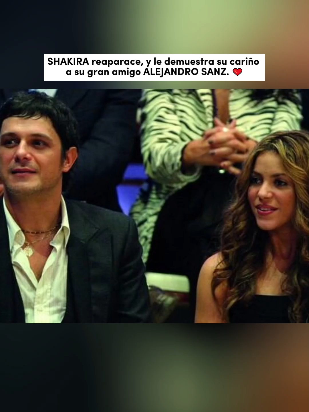 SHAKIRA reaparace, y le demuestra su cariño a su gran amigo ALEJANDRO SANZ. 🫂❤️ #shakira #reaparace #demuestra #amigo #alejandro #sanz #noticia  #noticias  #new  #parati  #esp  #espanol  #espana  #viraltiktok  #fyp