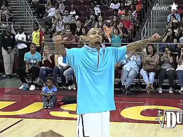 Chris Brown Playing Basketball!! #chrisbrown #loyal #basketball #fypシ #dame⌚ 