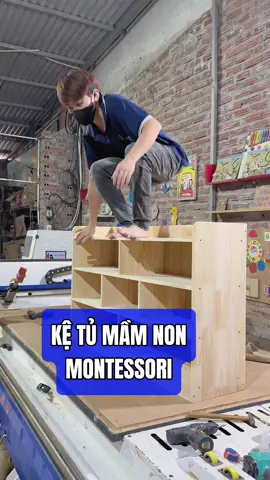 Chế độ bảo hành kệ montessori tại xưởng nó phải chênh vênh như thế #benrikids #kesach #kemontessori 
