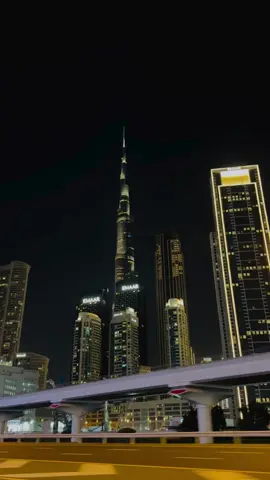 Late night drive downtown through Dubai🇦🇪 📍Dubai, United Arab Emirates #foryou #fyp #dubai #travel #uae 