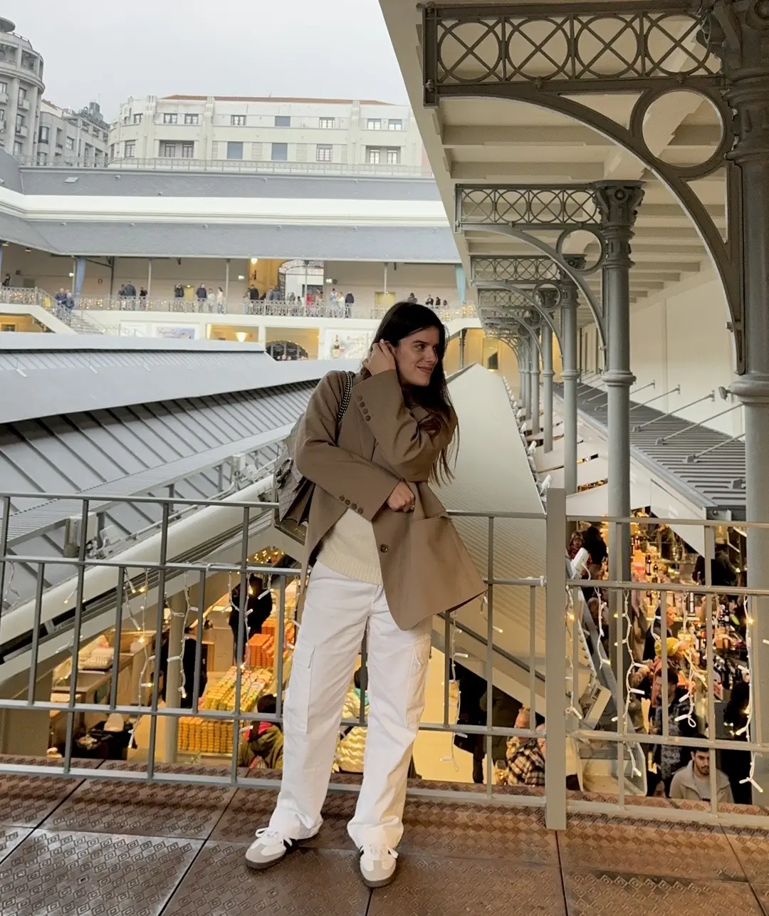 Taken in one of the most places in Porto  #outfitideas #thefrankieshop #oversizedblazer #guccibag #dailyfitcheck 