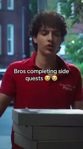 Hes working for PIZZAPIZZA hell nah #outofcharacterpodcast #slushynoobz #hamzahthefantastic #slushynoobzclips #slushynoobzedit 