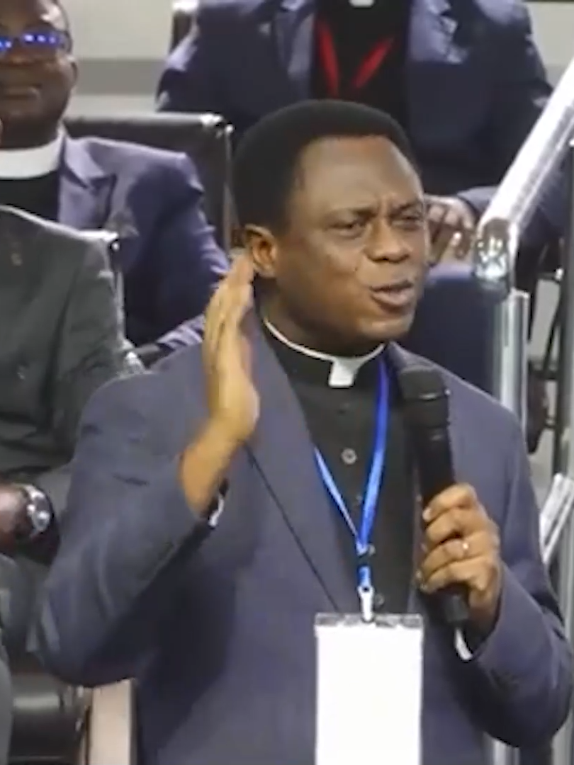 “Show me your friend, and I will show you who you are or what you will soon become. Be careful who becomes your friend.” – Apostle Eric Nyamekye (Chairman, The Church of Pentecost) 🎥 | Watch full sermon here: https://shorturl.at/ekyz5 #PentecostHour | #APeopleUnleashed | #PossessingTheNations