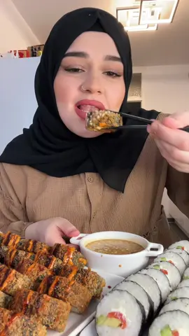 Wie kann etwas soooo gut schmecken 😭#sushi #essen #food #mukbang #fyp 