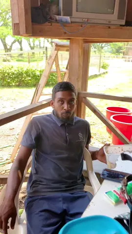 Mauriciens manze confi. #hassenrojoa😂✌ #hassenrojoa❤️🙂 #mairitius🇲🇺 #hassenrojoa😂 