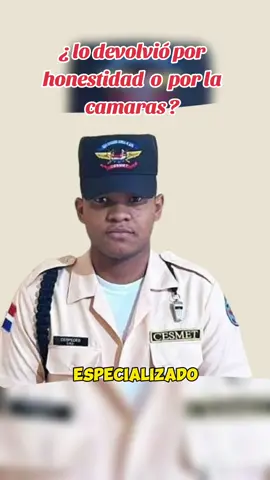 Agente de Cesmet devuelve 517 mil pesos a usuaria del Metro que los olvidó en una bolsa. #metrosantodomingo #honestidad #seguridad 