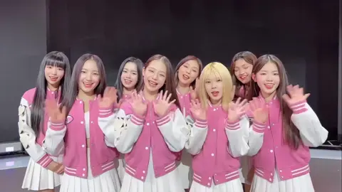 UNIS 💖 First video greeting for their fans 🎬 ▶️ #Hello_we_are_UNIS #universeticket #unis  #elisia #bangyunha #nana #gehleedangca #ohyoonah #kotoko #jinhyeonju #universeticketfinal 