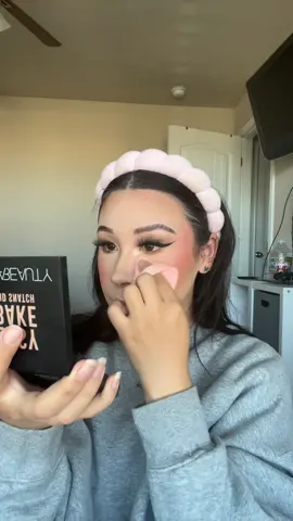 Glowy makeup ✨🍒 Products used  @Lancôme Teint Idole Ultra Wear Care and Glow foundation  @Too Faced Multi Sculpt concealer in snow  @Fenty Beauty Strawberry pop Match Stix , loose powder in Butter , mocha match stix , Bonzer in I$and Ting @ColourPop Cosmetics Blush in To The 10  @maccosmeticsusa Blush in Peaches , Lip Liner in StripDown @Huda Beauty Easy Bake Pressed Powder in Cherry Blossom  @Sephora Collection Micro Smooth Powder  @Rare Beauty Highlighter in Exhilarate  @Anastasia Beverly Hills lipstick in soft brown  #getreadywithme #makeuptutorial #makeupartist #glowymakeup #discoverunder10kmakeup #glowyfoundation #makeupfordryskin #lancome #rarebeauty #hudacherryblossom 