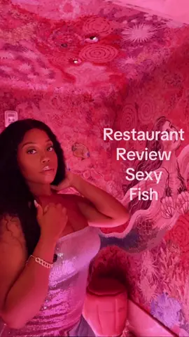 Another overrated restaurant 🙄 The overall atmosphere of the restaurant is nice but the food and drinks are mid. It’s also pricey. 💵 Unfortunately, I was told I couldn’t record which was odd because you can record and take pictures in the bathroom.  Their bathroom is what you see circulating on social media. It is beautifully designed.  Nonetheless, I tried it so you don’t have to. 💁🏾‍♀️ Thanks for watching 😊 #foodcreator  #foodiegirls  #resturantblogger  #resturantreviews  #foodinfluencer  #miamifoodie #viral #fyp #fypシ #fypシ゚viral 