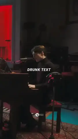 🎶 Drunk Text - Henry Moodie #lyrics #musicstory 