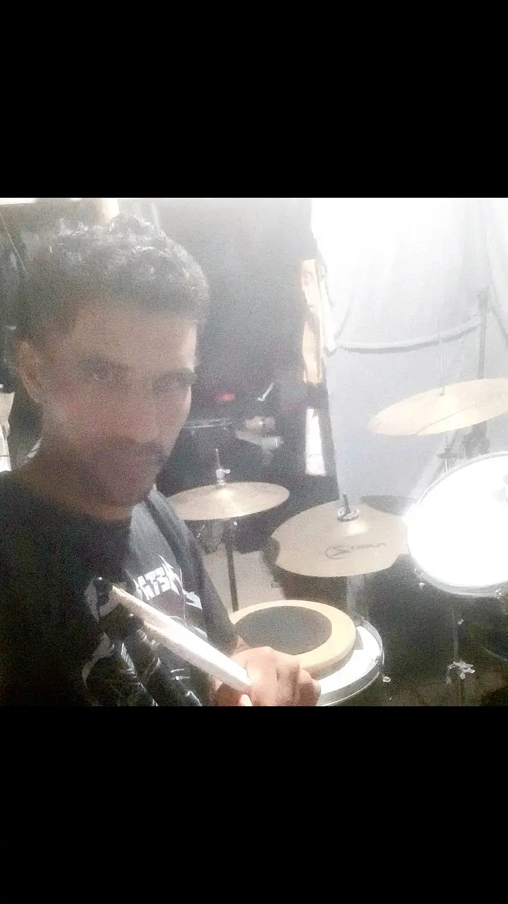 #drummersworld #music #hardrock😎 #thrashmetalmusic #fromuruguay🇺🇾🇺🇾🇺🇾 #hardrock😎 #practicadiaria #rudimental #foryou ##drummer paysandú_uruguay🇺🇾 #drummers #