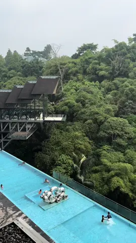 Melipir ke bandung, butuh udara segar 🍃🍃 #gaia #gaiahotelbandung #bandung #holiday #staycation #indonesia 
