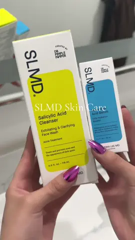 i love a skin care line that cares about your skin type and helps you tackle your skin concerns….. @SLMD Skincare does just that! these two products have left my skin baby soft, i cant wait to see what my skin looks like when i finish them @Sandra Lee, MD knows what shes doing 🤭✨  cleanser - Treats and prevents blackheads and whiteheads Salicylic acid gently exfoliates and helps even tone Removes dirt, dead skin, and oil from pores Prevents clogged pores from turning into active acne Formulated for all skin types Serum-Small hyaluronic acid molecules penetrate deeply, drawing water into the skin Squalane mimics skin’s natural lipids, locking in moisture Plumps skin, reducing the appearance of fine lines and wrinkles Use before moisturizer or mix it straight in #skintok #acne #skincaretips #bestskinever #SkinCare101 #affordableskincare #fypskincare #slmd #drpimplepopper #skincareroutine #healthyskin #serum #cleanser #glassskin #amusthave 