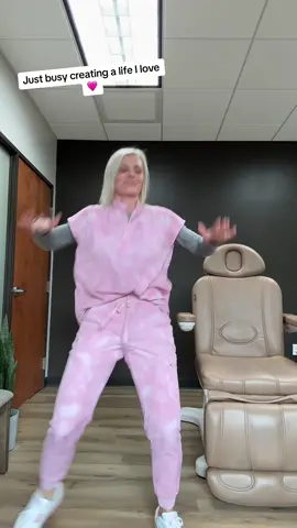 Plus, I’m so tired of the fake accts reposting my videos. Please report any you see 🫶 #dancingnurse #nurse #dance #aesthetics #happy dc kimmiiz.official