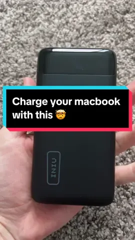 Portable power bank 🤯 #INIU #powerbank #INIUB5 #batterypack #20000mahpowerbank #portablecharger #tiktokshop #tiktokshopholidaydeals  @INIU_official