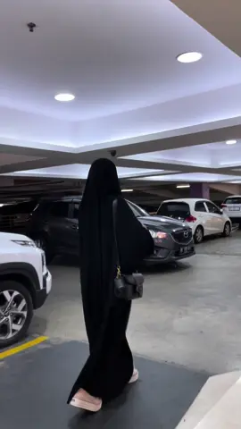 Atica Abaya🖤 More info and detail cek on ig (ada di profil)💌 #abaya #abayastyle #abayafashion #fyp 