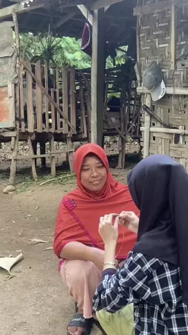 Bahagiakan ibumu nanti insyAllah nanti  tuhan kabulkan keinginanmu #WhoIAm #Walkerworld #Alanwalker #dailytrend #viralid 
