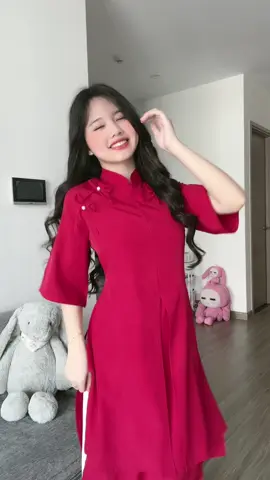 Còn chưa đầy tháng nữa là Tết ròiii, năm nào cũng háo hức để diện áo dài xinh 🎀