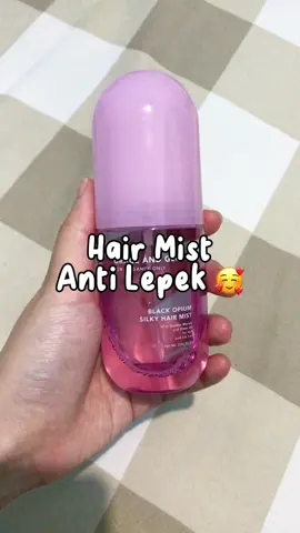 Kamu punya rambut yang susah di atur? Cobain hair mist grace and glow yang black opium enak banget wanginya, bikin rambut halus mudah diatur dan anti lepek ✨😍#hairmistrecommendation #hairmistgraceandglow #rambutlepek😂 