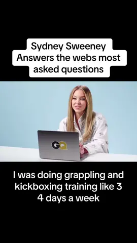 Sydney goes undercover on the web!.. #sydneysweeney #interview #questions #gq #youtube #reddit #twitter #trending #tiktok #fyp 