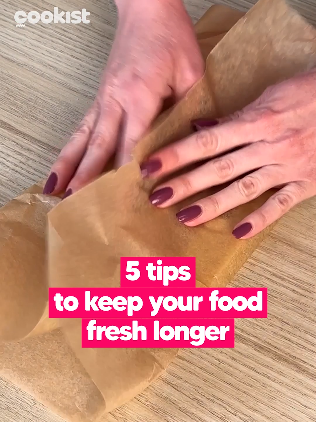 With these 5 tips, you'll keep your food fresh longer and you'll never waste them again! 😎 🧀Cheese Do you store it in plastic wrap? That’s wrong! In fact, this 