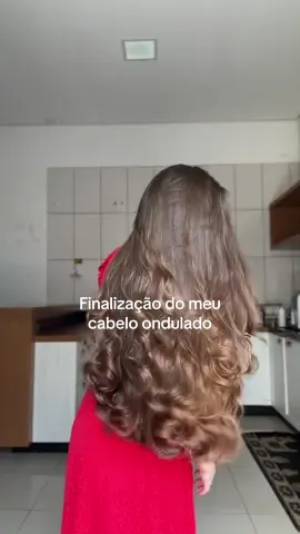 Como finalzo meu cabelo ✨ . . . . . . #dicasdecabelo #cabelosaudavel #penteado #crescimentocapilar #progressiva #cabeloondulado #definicaodoscachos 