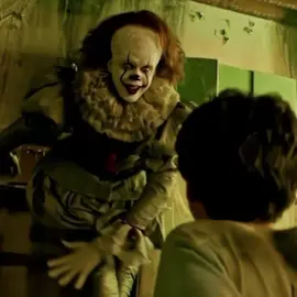 Pennywise brasileiro 😂😂😂 It a coisa Paródia #parodia #comedia #humortiktok #it