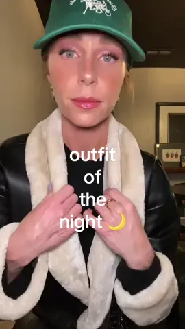 Headed off to KBBQ! Pro tip: ALWAYS wear all black! #ootn #outfitinspo #kbbqnight #outfitideas #bikerboots #furcoat #monochrome #fashionhacks @siegelmanstable 