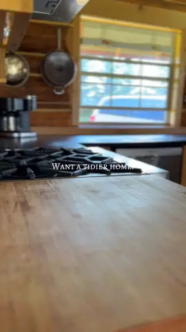 But HOW do I start!? 😭 ⬇️  Just start. Pick a room you use the most. This is likely your kitchen.  Go through EVERY. SINGLE. CUPBOARD. Empty each one completely, wipe clean, and sort through what you don't ever use, what's garbage and what you love.  Only put back what you love.  Repeat the process in every area of your home 
