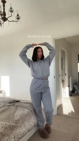 some recent new in @boohoo 🤍 AD