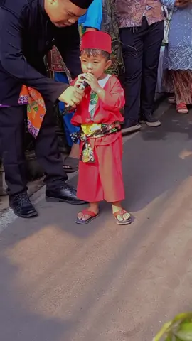 fayzaa anak betawi #palangpintubetawi #silatbetawi #jaktimpride #silatindonesia 