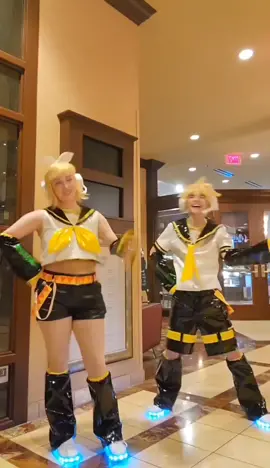 I FORGOT ABT THIS #rinkagamine #lenkagamine #rinandlen #vocaloid #ichibancon2023 